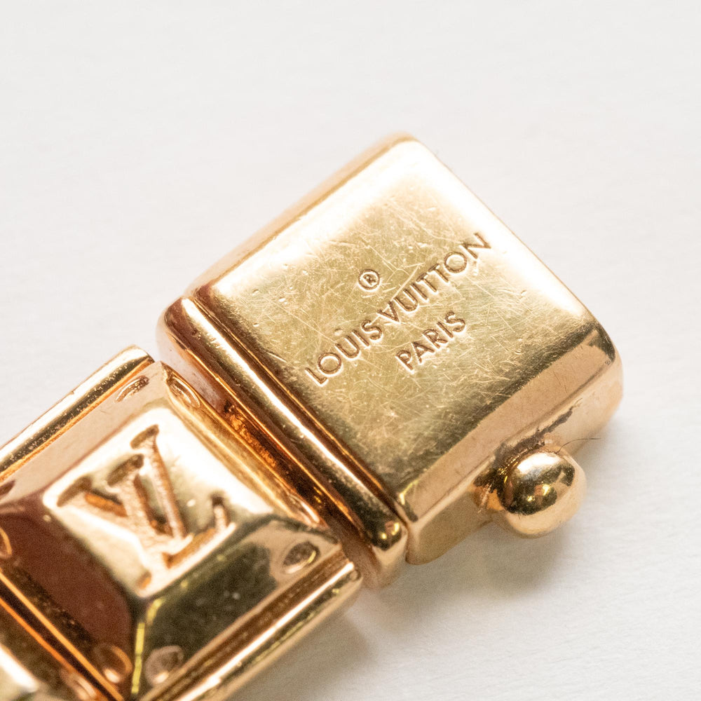 Louis Vuitton Bracelet - Elegant Luxury Accessory Gold Plated/Base Metal