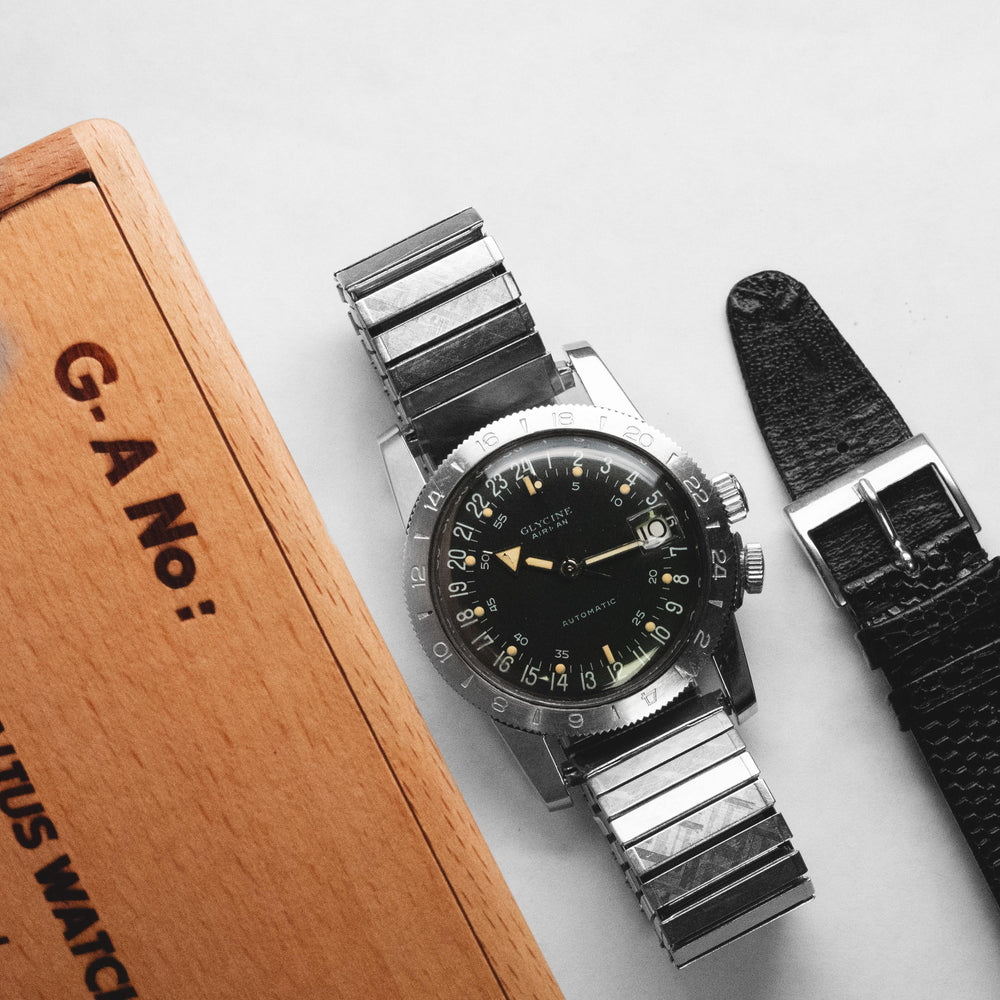 Glycine Airman PAT 314050 SS with Two Custom Bands