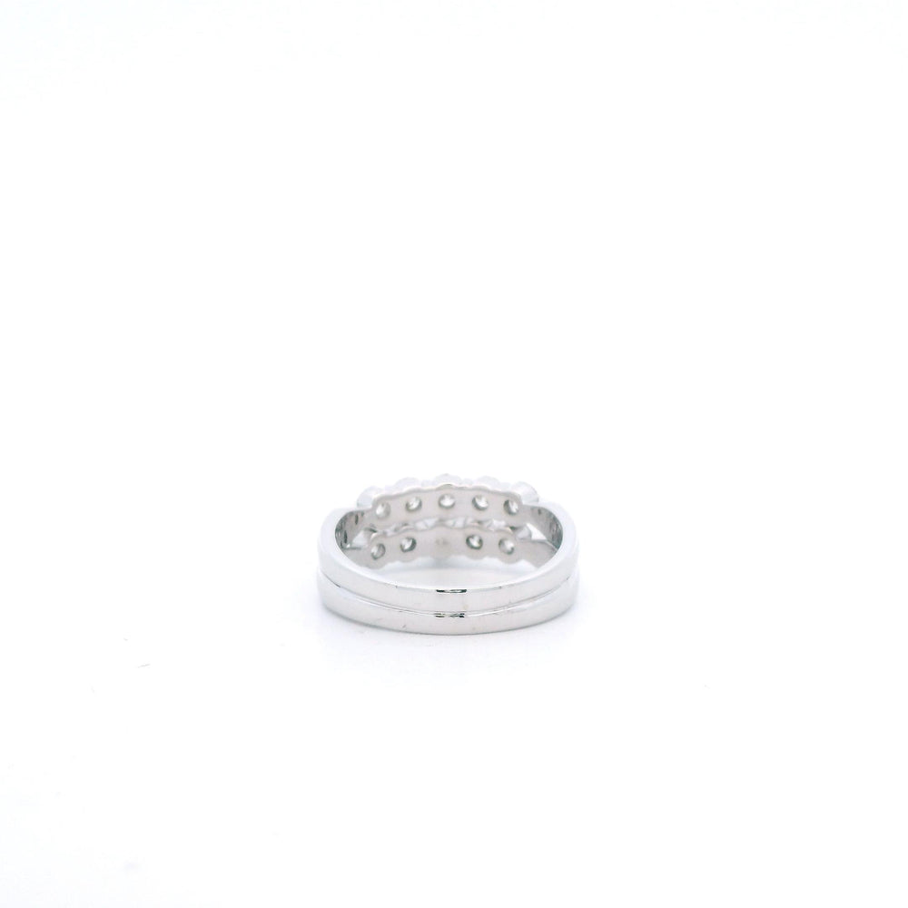 18kw and Platinum Hearts on Fire Center Stone 80 pts Wedding Set