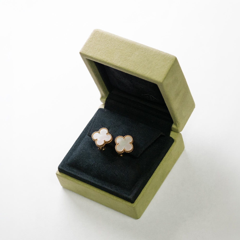 Van Cleef & Arpels Alhambra MOP Vintage 18KYG