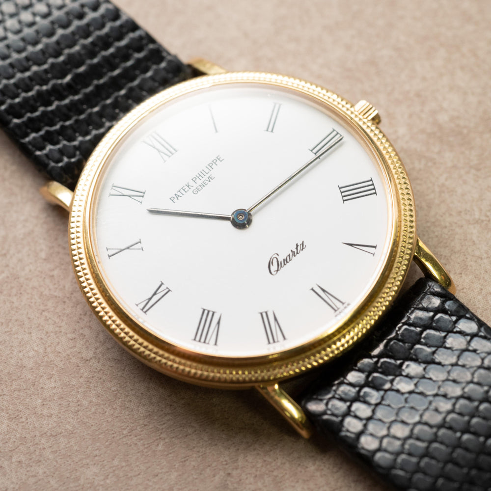 Patek Philippe Calatrava 18ky Quartz 33mm  3744