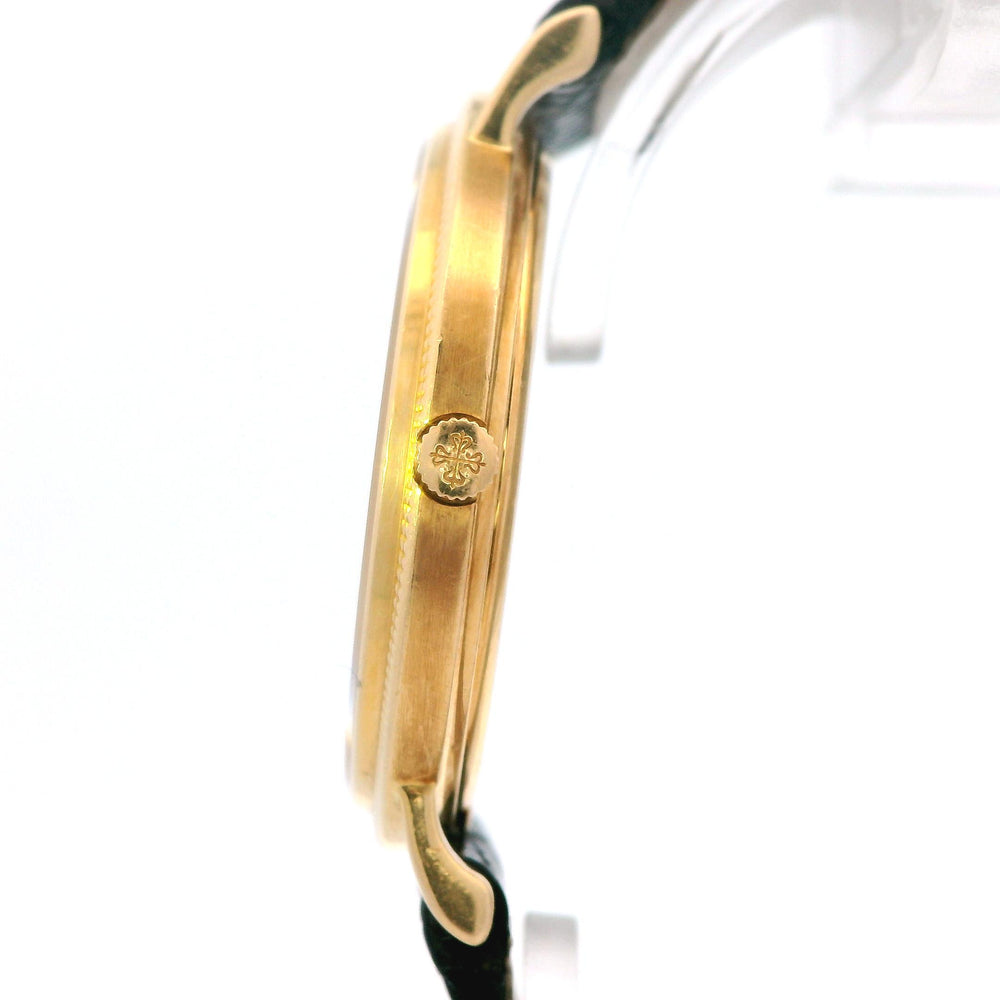 Patek Philippe Calatrava 18ky Quartz 33mm  3744