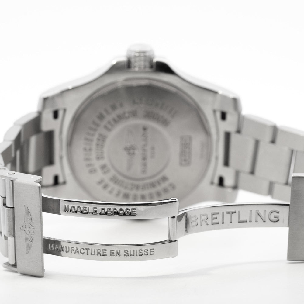 Breitling Avenger II Seawolf 45mm SS A17331