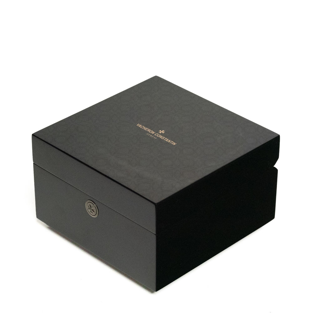 Vacheron Constantin Overseas Date 41mm SS REF#4500V/110A-B128