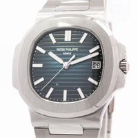 Patek Philippe Nautilus Blue Dial 18kw 5811/1G-001 B&P