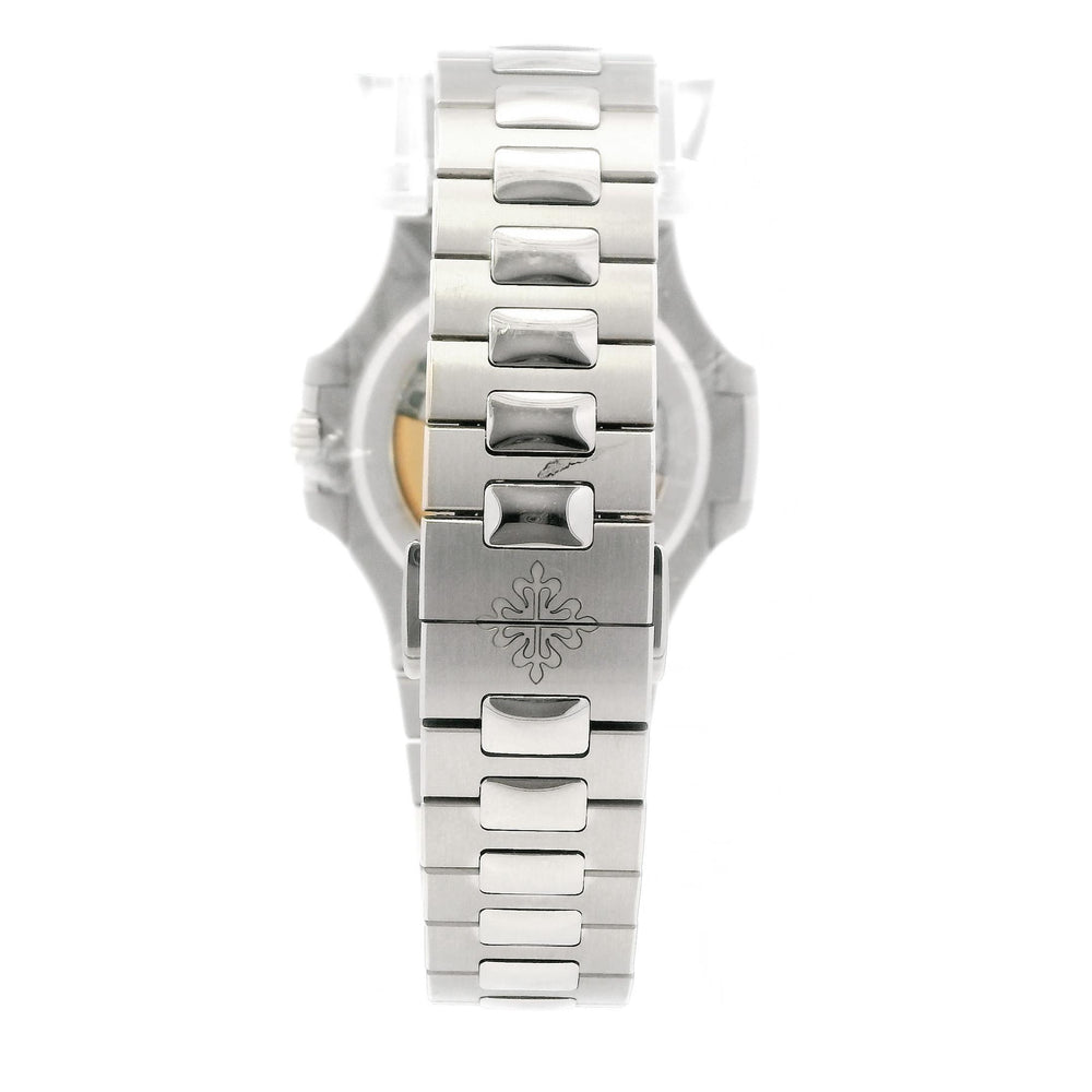 Patek Philippe Nautilus Blue Dial 18kw 5811/1G-001 B&P