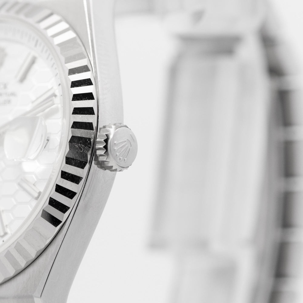 Rolex 40mm Land-Dweller SS/WG 127334 B&P