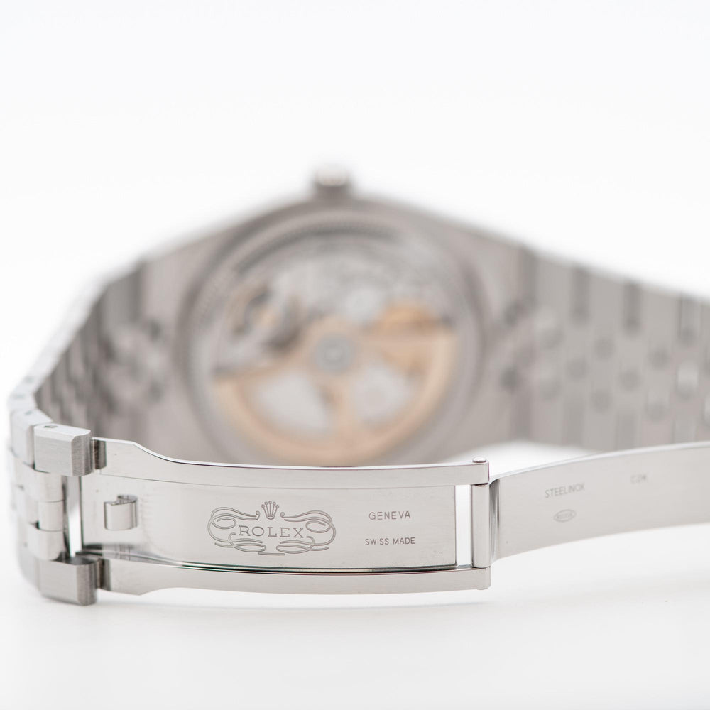 Rolex 40mm Land-Dweller SS/WG 127334 B&P