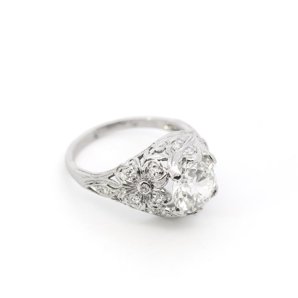 2.08ct I VS2 Platinum Vintage Floral Engagement ring with Diamond Side Stones