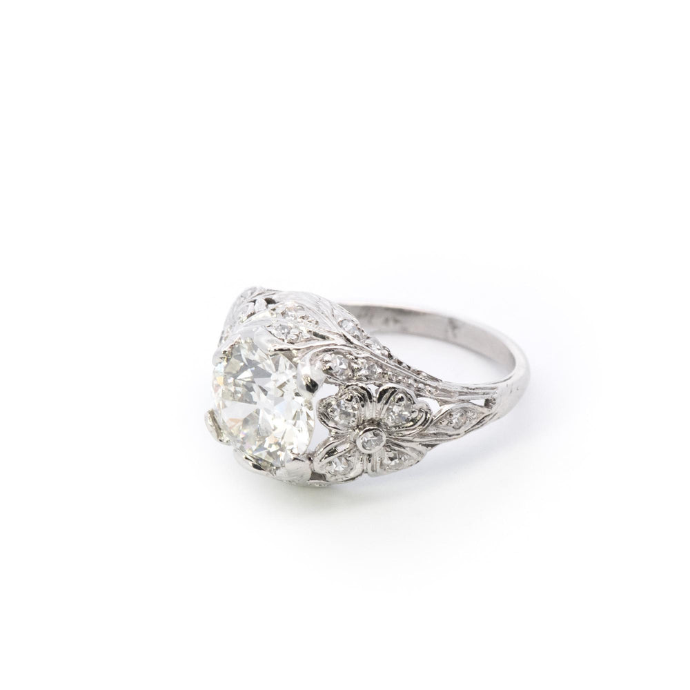 2.08ct I VS2 Platinum Vintage Floral Engagement ring with Diamond Side Stones