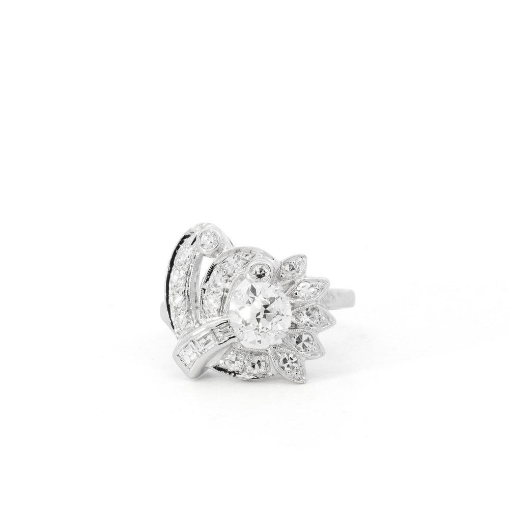 Vintage 1 ct, I, VS2, Diamond Center Stone Ring with surrounding diamonds