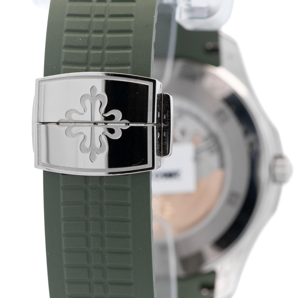 Patek Philippe 5168G-010 Mvt 7804684 Green