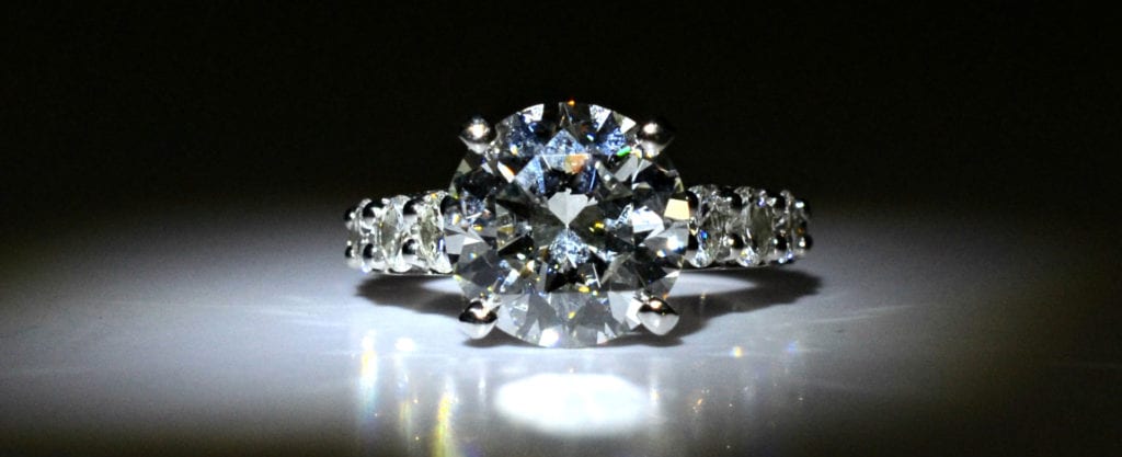 GIA-Certified Diamond Buyer in Houston TX 1