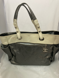 Chanel CC Biarritz Tote GM Handbag Silver & White 3