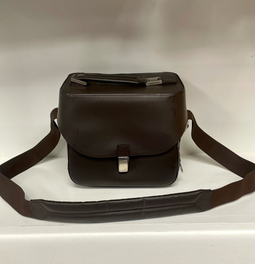 Used Brown Louis Vuitton Leather Monogram Charlie Camera Bag Model