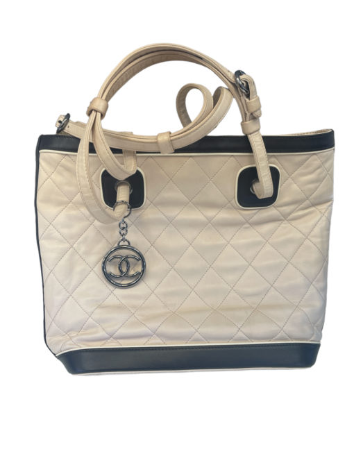 Chanel Country Club Lambskin Quilted Tote Cream/Black 3