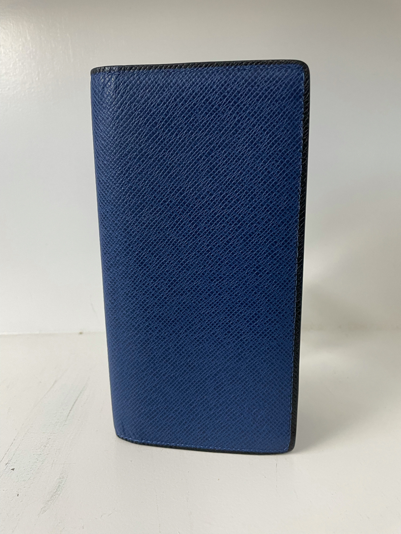 Louis Vuitton Taiga Leather Brazza Wallet in Blue 3