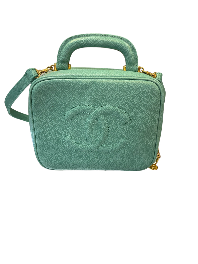 Chanel Vintage CC Green Caviar Leather Vanity Case Bag 5316406 with card 3
