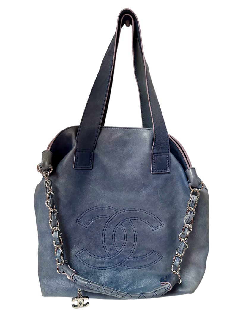 Chanel Soft Edgy Tote 2
