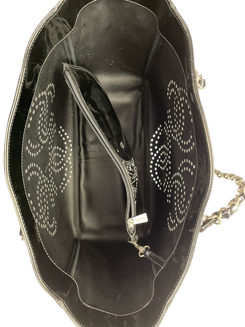 chanel black tote handbag large